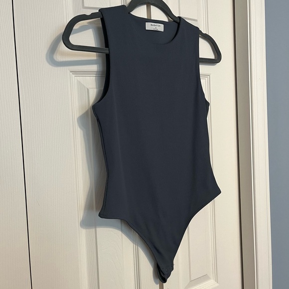 NWOT Babaton Contour Muscle Bodysuit - Picture 2 of 7